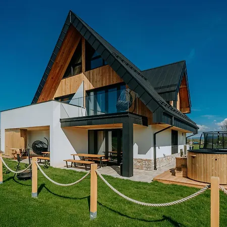 Tatra Bliss Apartments- *